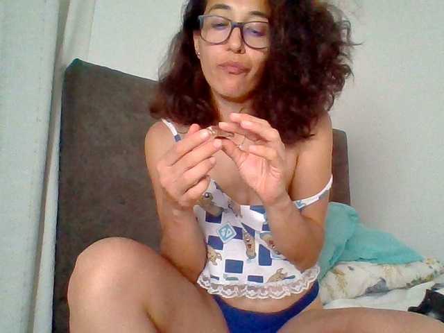 TaniaMarqueza's BongaCams show and profile