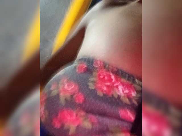 TaniaMarqueza's BongaCams show and profile