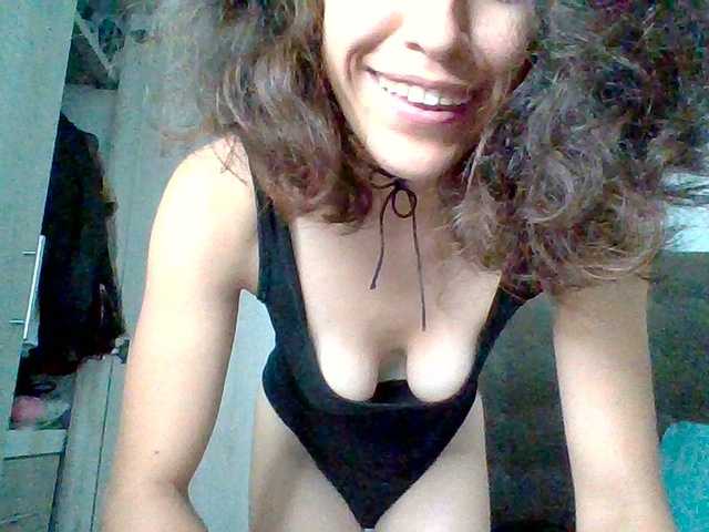 TaniaMarqueza's BongaCams show and profile