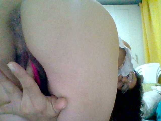 TaniaMarqueza's BongaCams show and profile