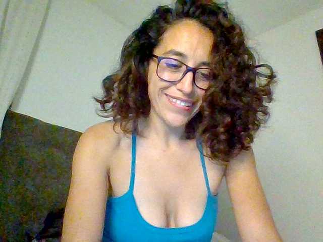 TaniaMarqueza — Hi, I'm Tania, come here playb with me ... My favorite vibes #5 #11 #55 #101 take my Snapchat! #deeptroath #loveanal #hairypussy #naturalwoman