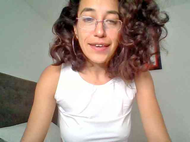 TaniaMarqueza webcam