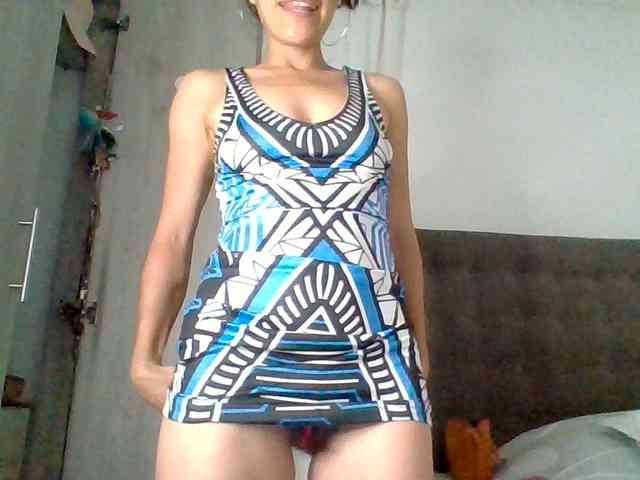 TaniaMarqueza webcam