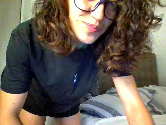 TaniaMarqueza webcam