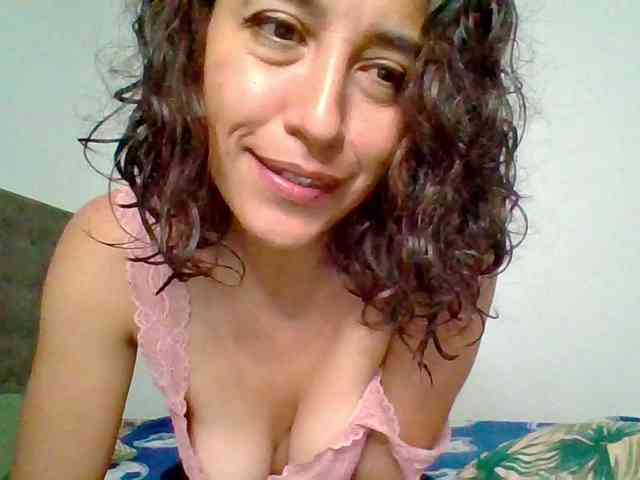 TaniaMarqueza TaniaMarqueza