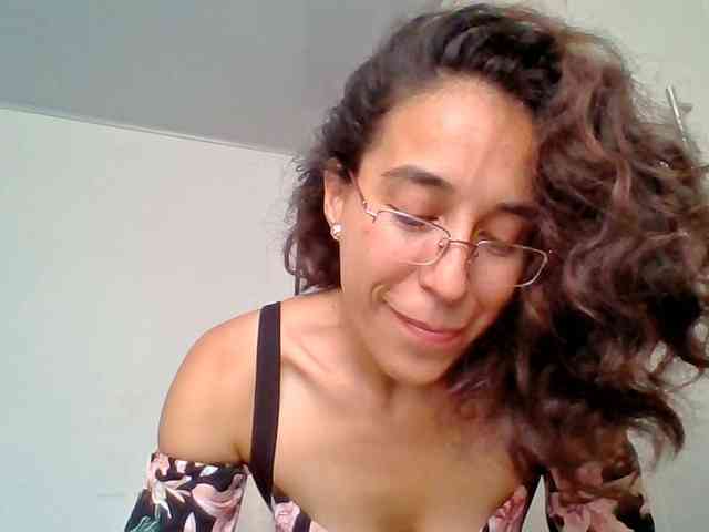 TaniaMarqueza TaniaMarqueza