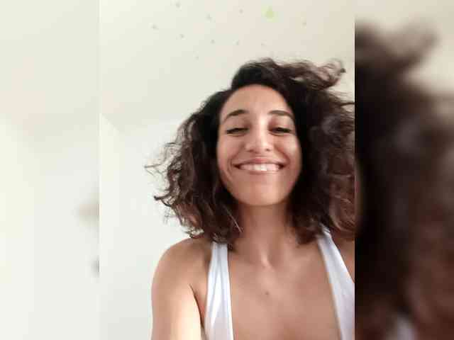 TaniaMarqueza TaniaMarqueza