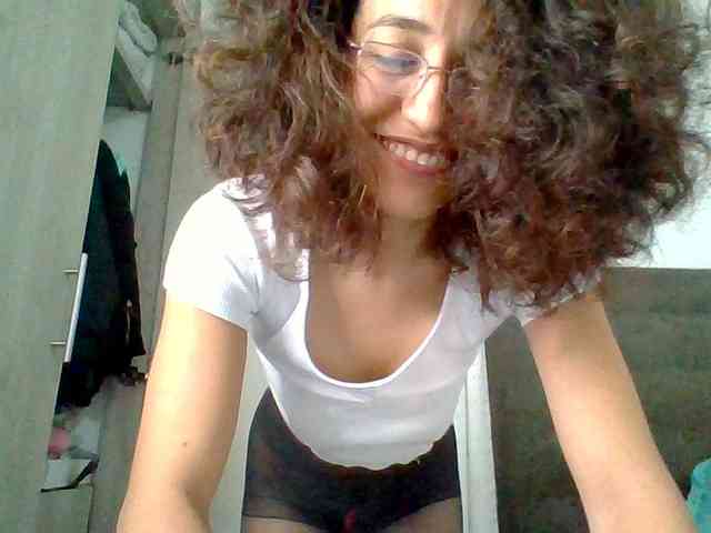 TaniaMarqueza webcam