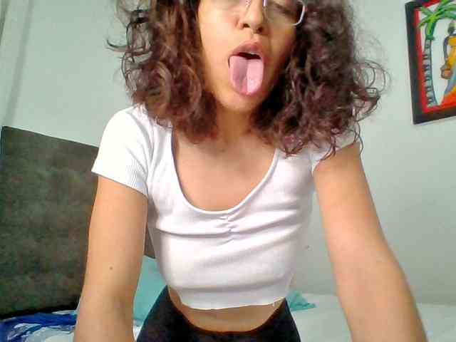 TaniaMarqueza webcam