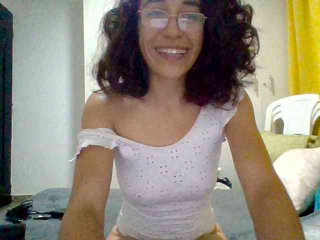 TaniaMarqueza webcam