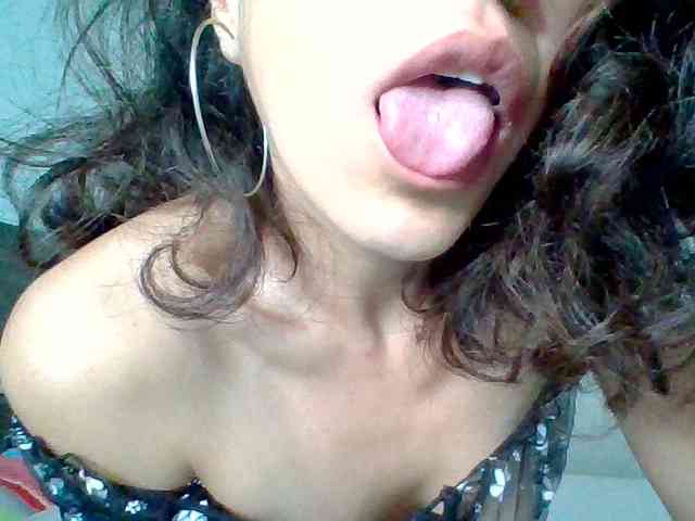 TaniaMarqueza webcam