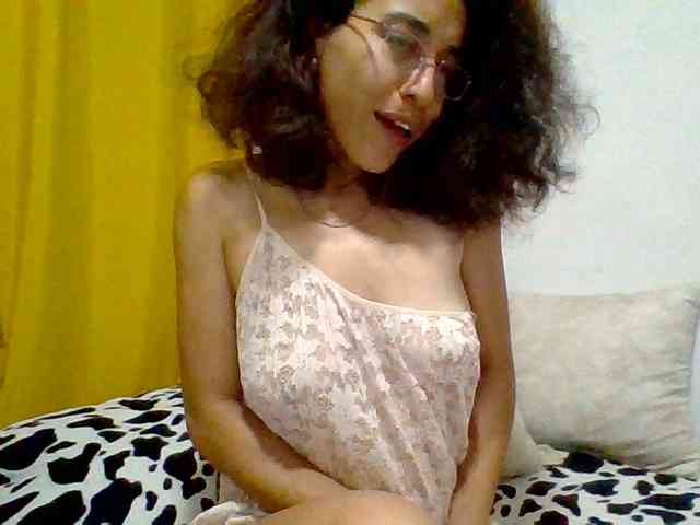 TaniaMarqueza webcam