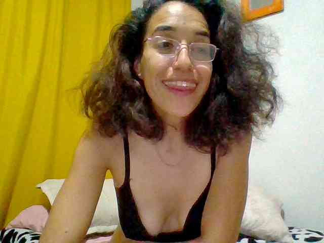 TaniaMarqueza webcam