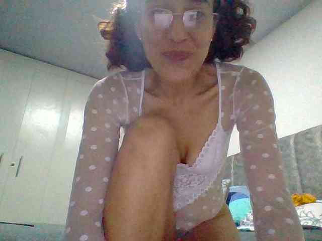 TaniaMarqueza webcam