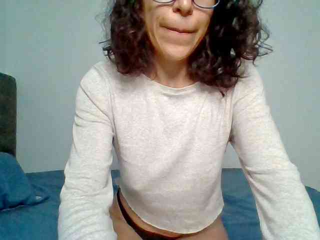 TaniaMarqueza webcam