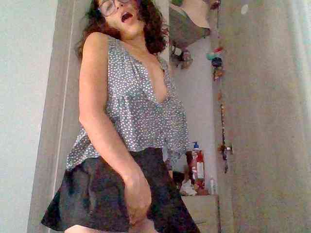 TaniaMarqueza TaniaMarqueza