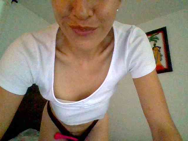 TaniaMarqueza webcam