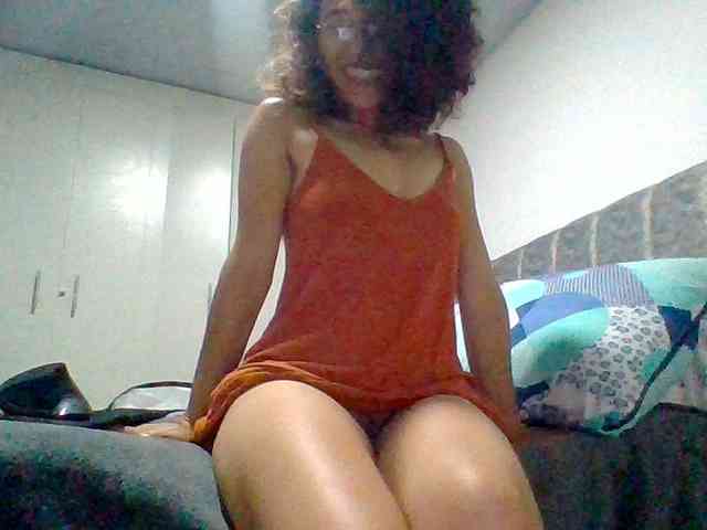 TaniaMarqueza webcam