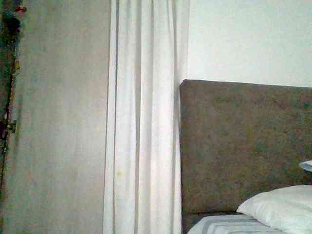 TaniaMarqueza webcam