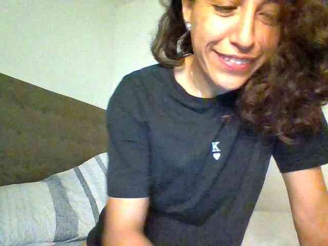 TaniaMarqueza webcam