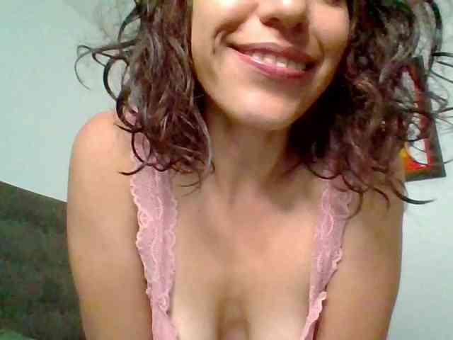 TaniaMarqueza TaniaMarqueza