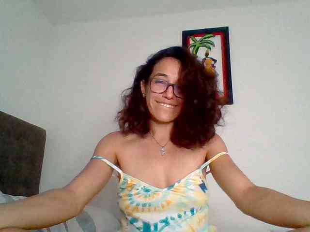 TaniaMarqueza webcam