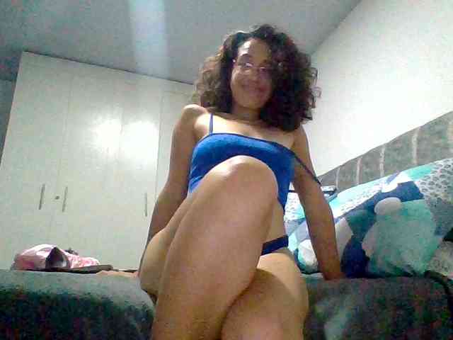 TaniaMarqueza webcam