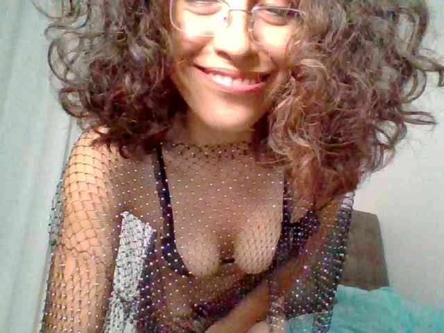 TaniaMarqueza webcam