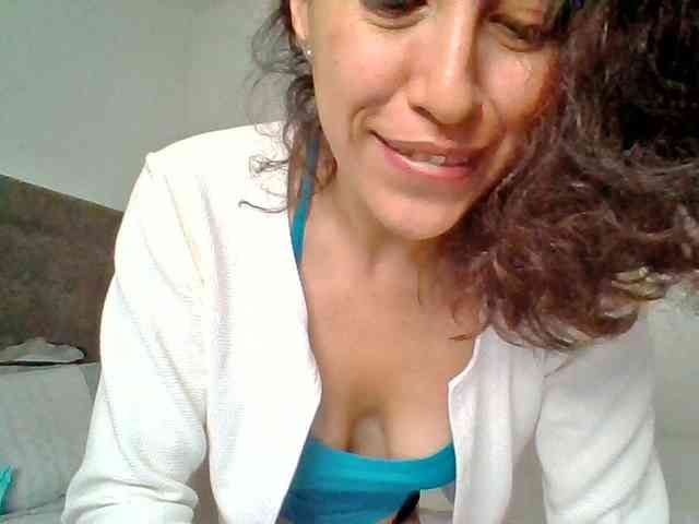 TaniaMarqueza webcam