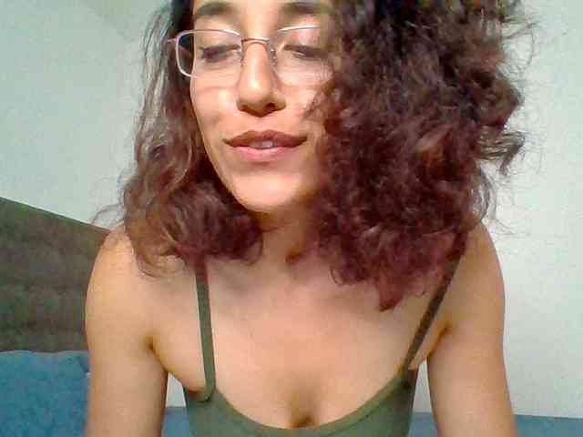 TaniaMarqueza webcam