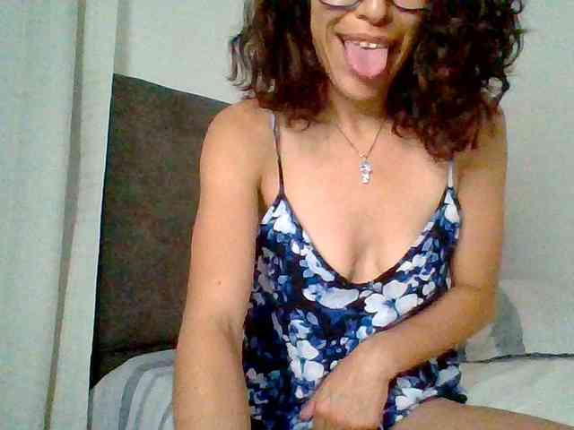 TaniaMarqueza webcam