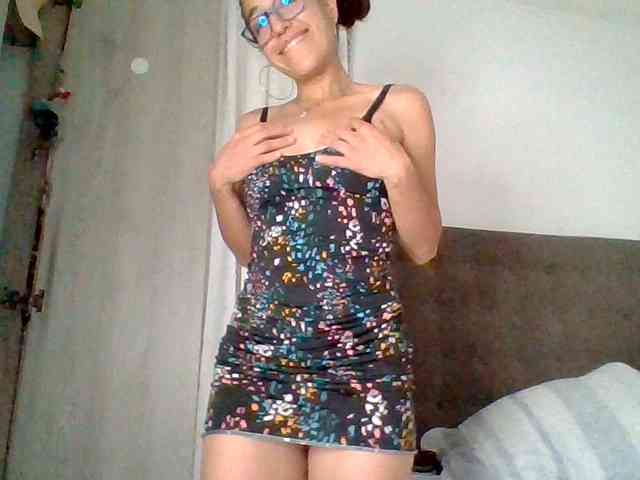 TaniaMarqueza webcam