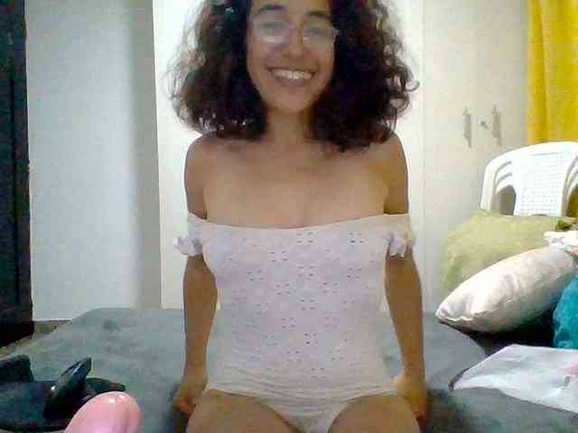 TaniaMarqueza webcam