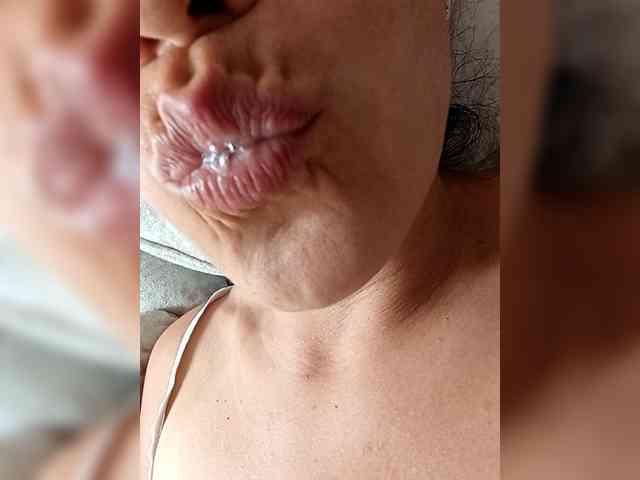 TaniaMarqueza webcam