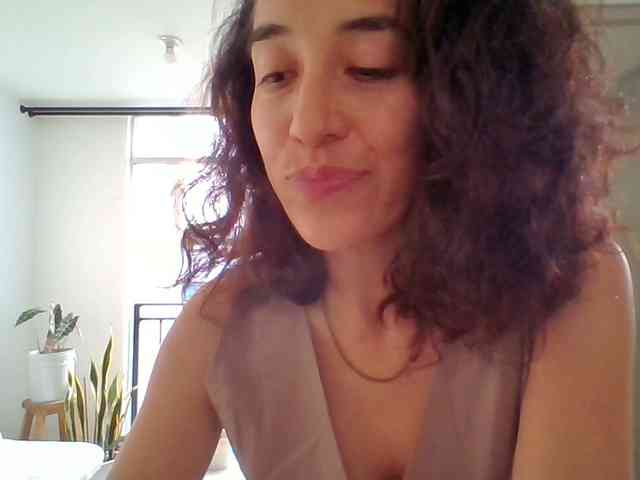 TaniaMarqueza webcam