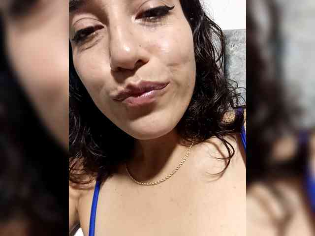 TaniaMarqueza webcam