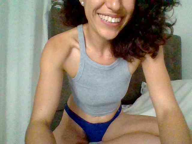 TaniaMarqueza webcam