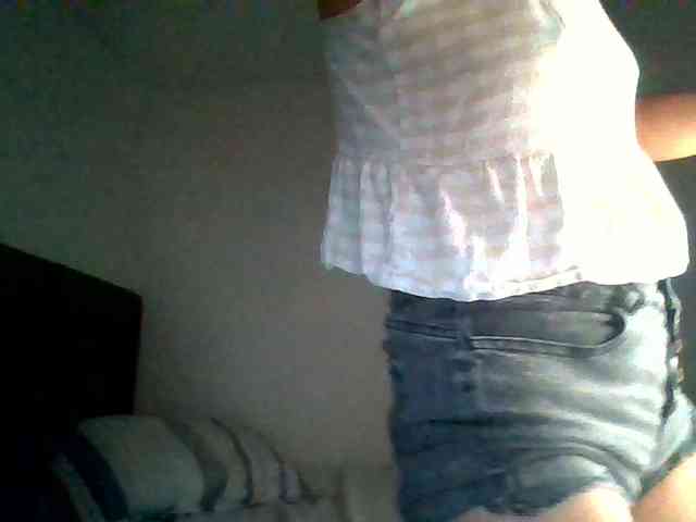 TaniaMarqueza webcam