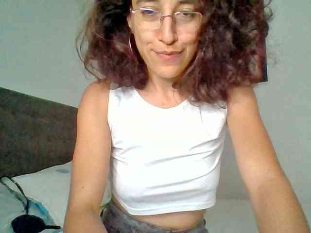 TaniaMarqueza webcam