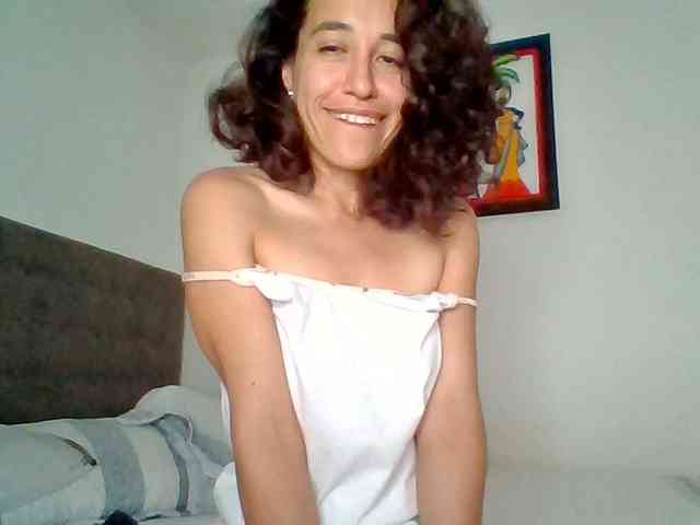 TaniaMarqueza TaniaMarqueza