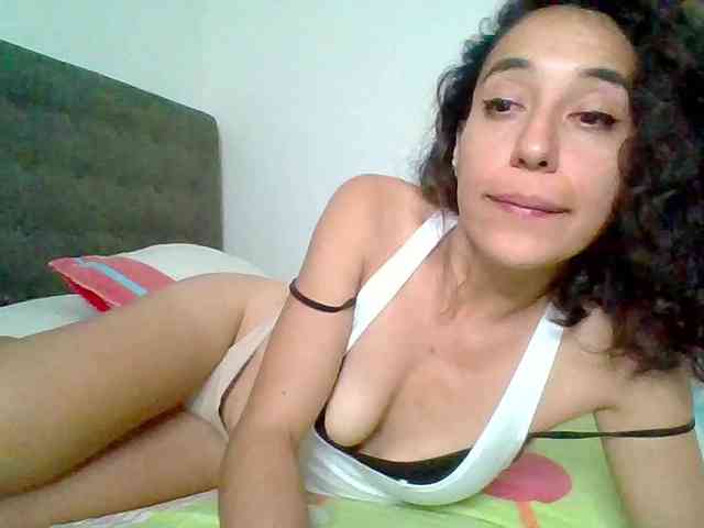 TaniaMarqueza TaniaMarqueza