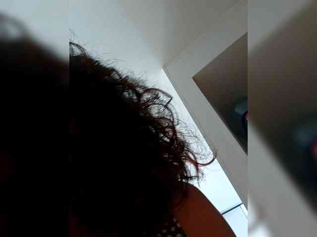 TaniaMarqueza webcam