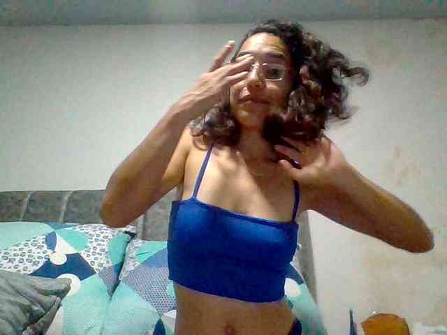 TaniaMarqueza webcam