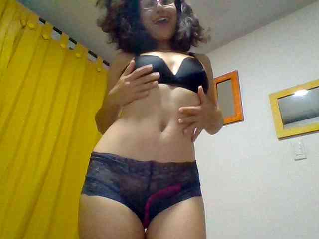 TaniaMarqueza webcam