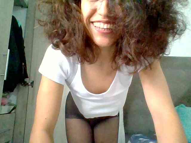 TaniaMarqueza webcam