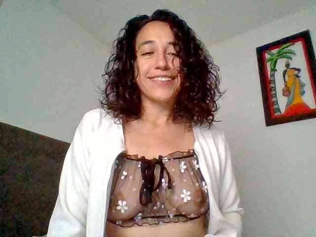 TaniaMarqueza webcam