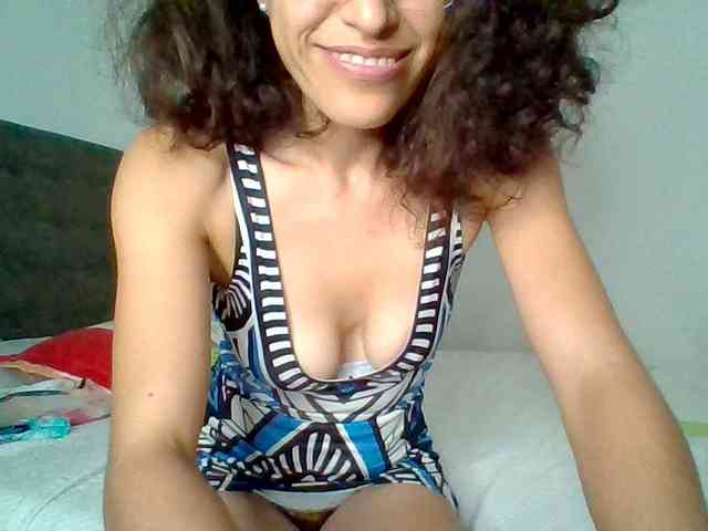 TaniaMarqueza webcam