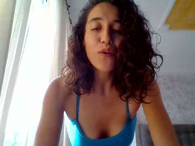 TaniaMarqueza webcam