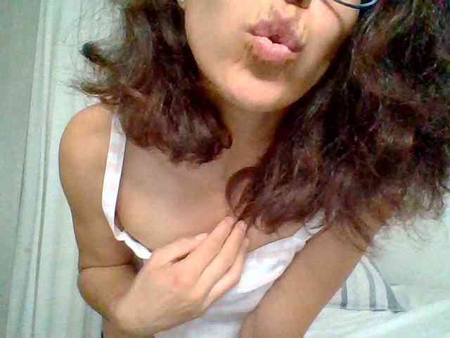 TaniaMarqueza webcam