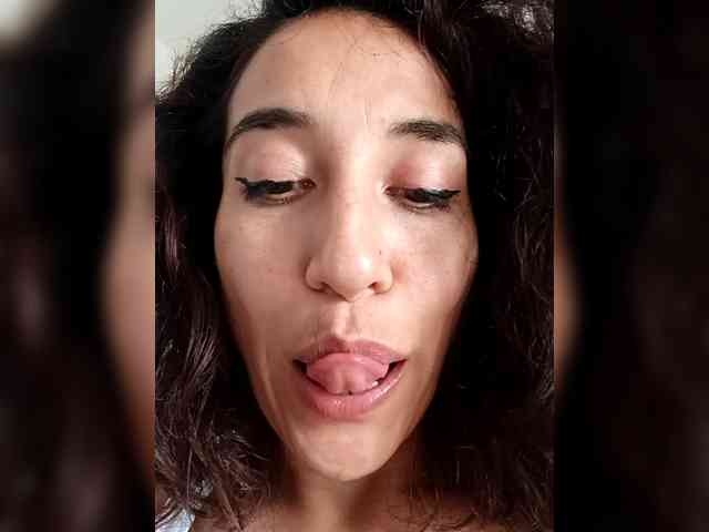 TaniaMarqueza TaniaMarqueza